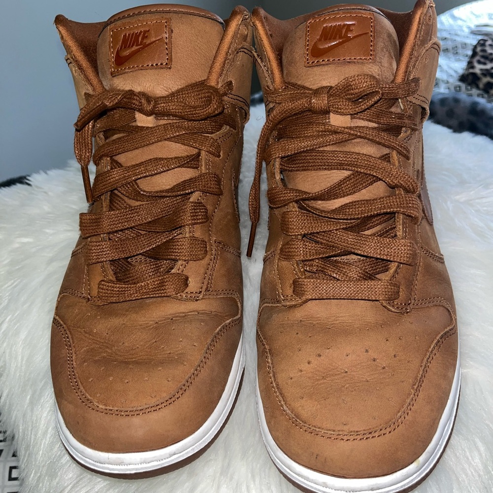 Velvet Chocolate Brown High Nike Dunks women’s 10 men’s 8 uk 7.5